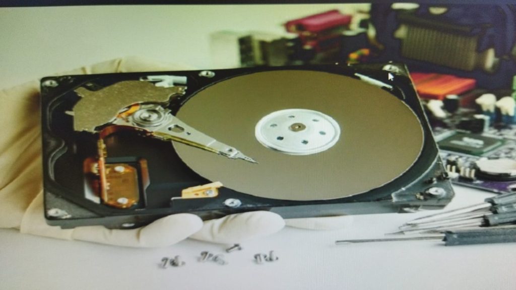 cara memperbaiki hardisk eksternal yang bunyi krek krek